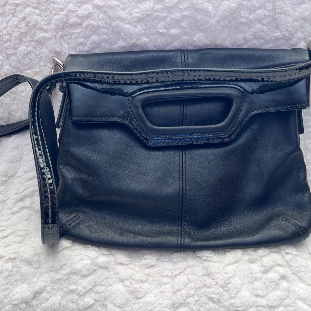 Coach llassic Black Leather Crossbody Bag - Timeless Women's Handbag